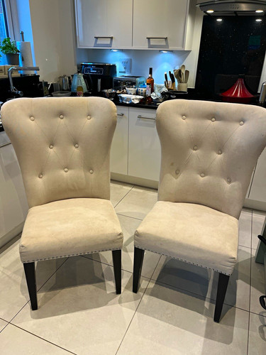 Set beige upholstered - of,