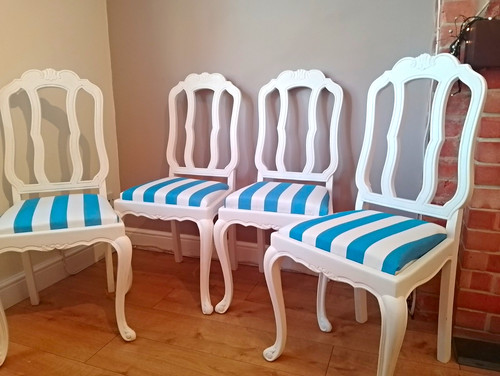Set white dining chairs - 4,