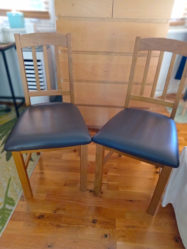 Set wooden dining chairs - 4,